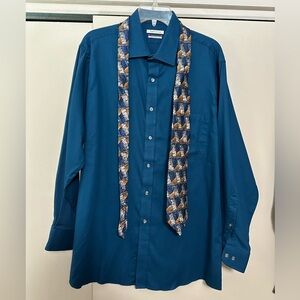 Men’s Van Heusen Dress Shirt and Barrington Tie